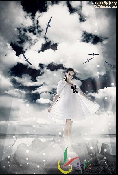 Photoshop照片合成：天空、大海和女孩
